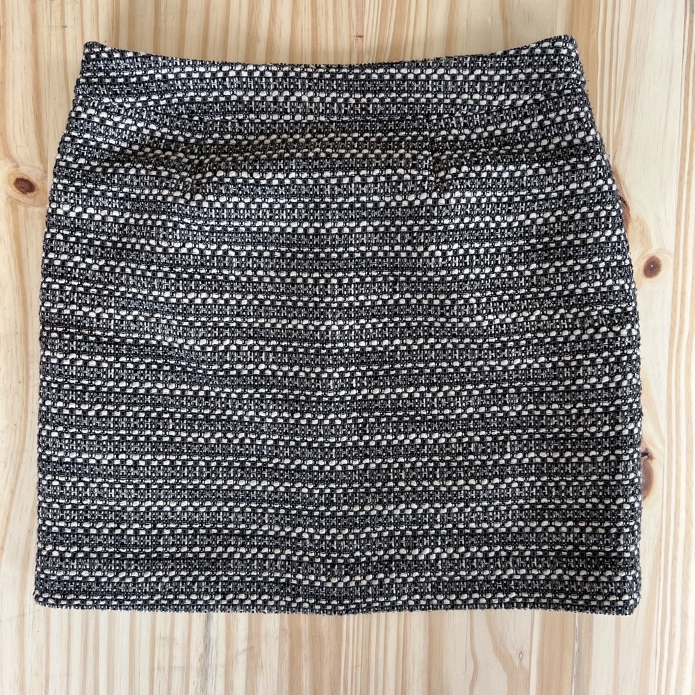 Loft skirt